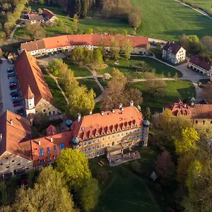 2* Hotel Naturschlosshotel Blumenthal